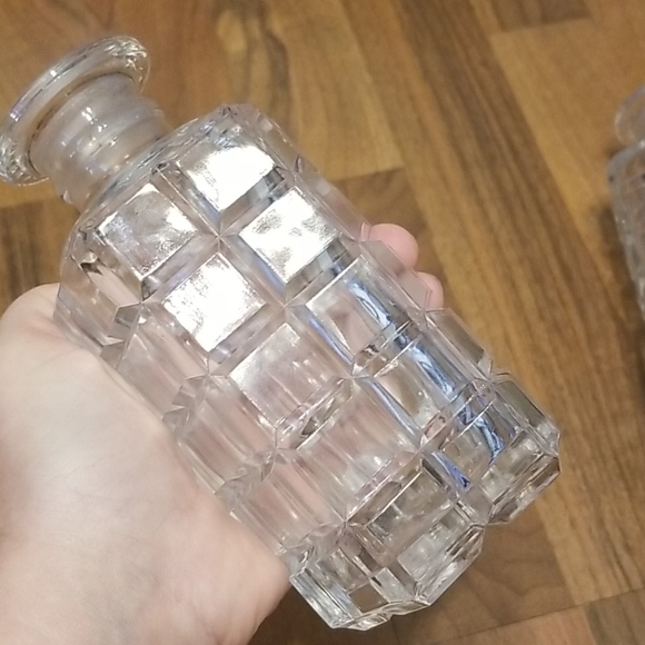 Vintage Cut Crystal Decanters, set of 2 Two - Picture 7 of 16